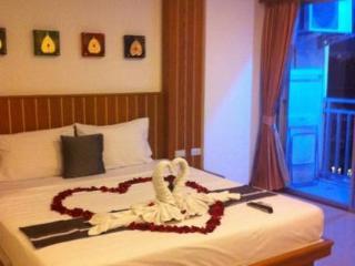 Santi White Hotel Phuket Екстериор снимка