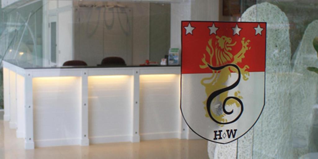 Santi White Hotel Phuket Екстериор снимка